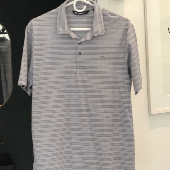 Travis Mathew Gray Polo Golf Shirt with Classic Stripes - Picture 3 of 4
